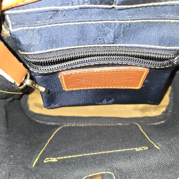 Hunting World Canvas Leather Backpack - Picture 11 of 11